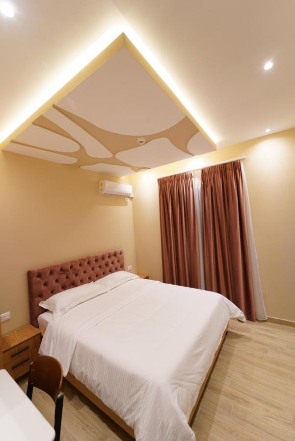 Sr99 Hotel Tiran Dış mekan fotoğraf